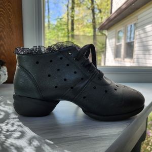 Dance sneaker